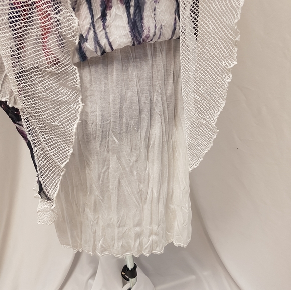 So pretty, NWT, Elena Wang dress. - Picture 7 of 11